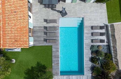 La Flotte House | House for 10 people in the center of La Flotte