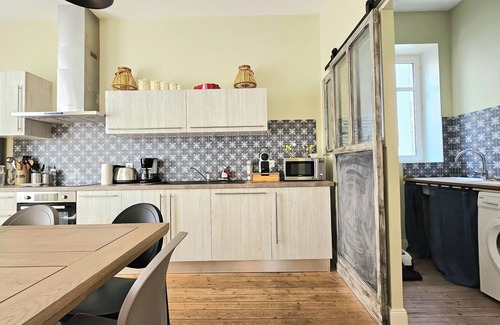 Pontaillac House | House for 11 people, Pontaillac beach 5 min walk