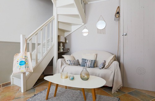 Ars-en-Re Ski Chalet | House for 4 in Ars-en-Ré between port and beach