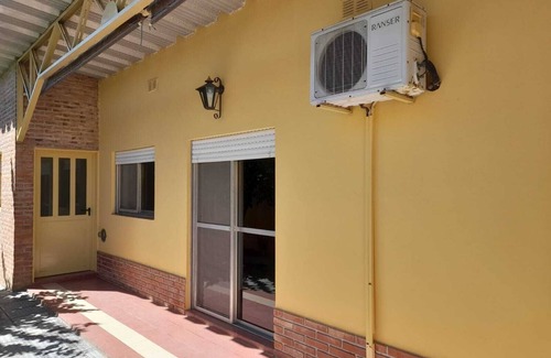 Los Toldos House | House for 4 people in the center of the city.