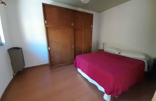 Los Toldos House | House for 4 people in the center of the city.