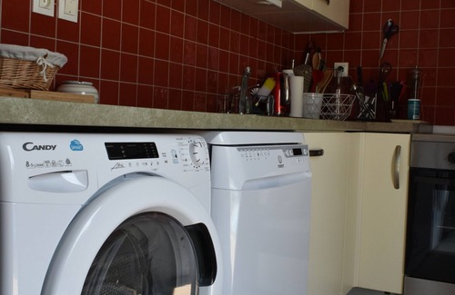 Angoulins House | House for 4, Tastefully Decorated, Pool & WiFi