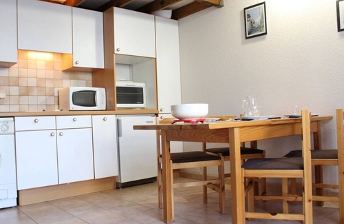 La Remigeasse House | House for 5 near beach with garden, parking