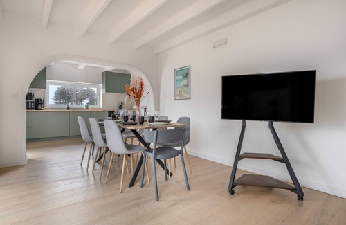 La Bernerie-en-Retz House | House for 8, with jacuzzi 200m from the beach