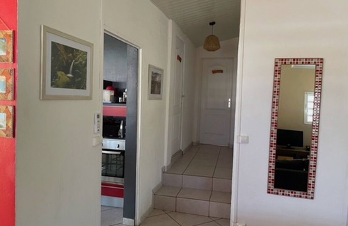 Saint-Pierre House | HOUSE FOR RENT IN QUIET AREA, FAMILY OR FRIENDS WITH PRIVATE POOL