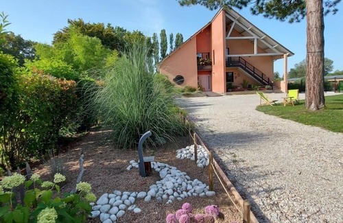 Geraudot House | House