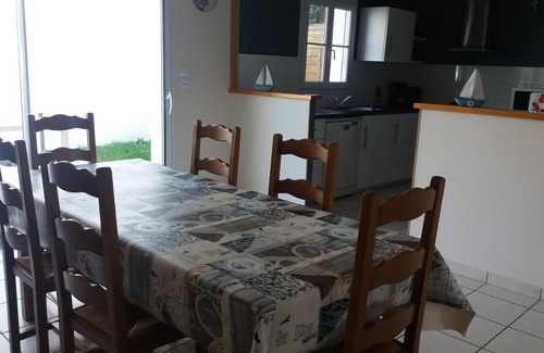 Saint-Gilles-Croix-de-Vie House | House facing the dunes 300m from the beach in Saint Gilles Croix De Vie