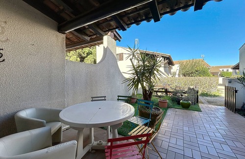 Saintes-Maries-de-la-Mer House | House for 6 with air conditioning