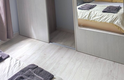 Vic-sur-Aisne House | House