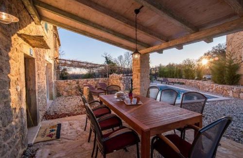 Garica House | House Frank