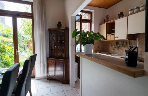 Rocabey - Alsace - Gare House | House, garage, small garden in a quiet area very close to shops, beaches and train station.