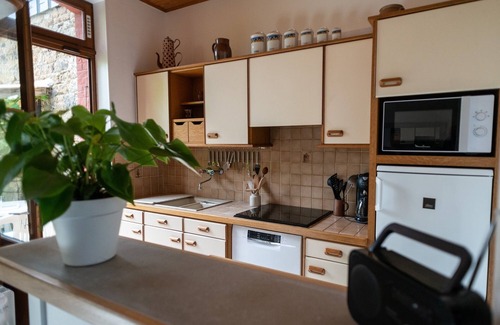 Rocabey - Alsace - Gare House | House, garage, small garden in a quiet area very close to shops, beaches and train station.
