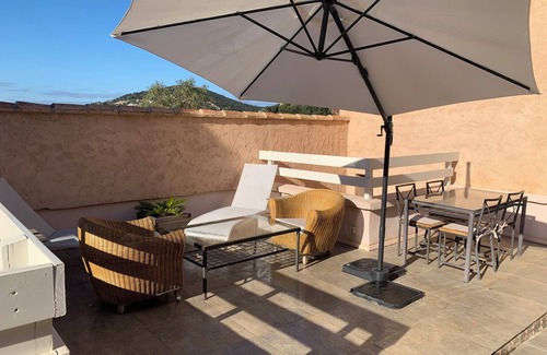 La Londe-les-Maures House | House - Golf de Valcros - 10mn from the most beautiful beaches of the Var
