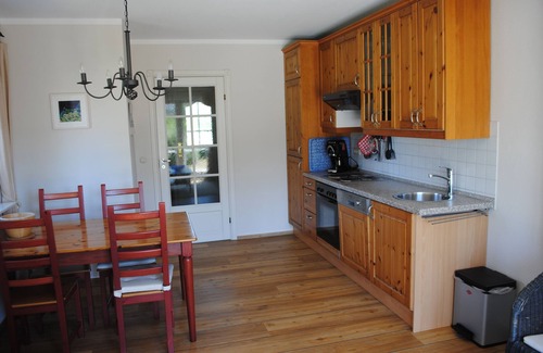 Wieck auf dem Darss Apartment | House in a house idyllically quiet in the middle of the village on a large sunny garden plot