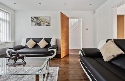 Cheadle House | house in Heald Green village