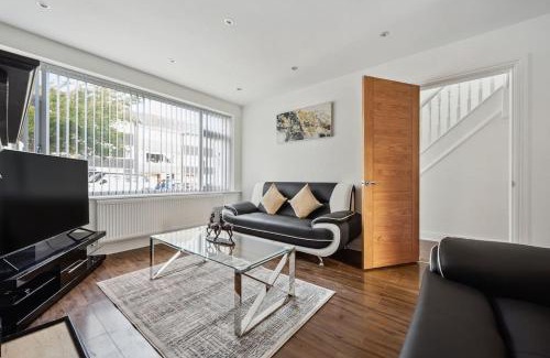 Cheadle House | house in Heald Green village