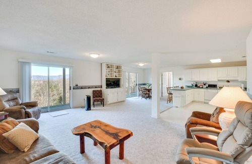 Hiawassee House | House in Hiawassee ~ 1 Mi From Lake Chatuge!