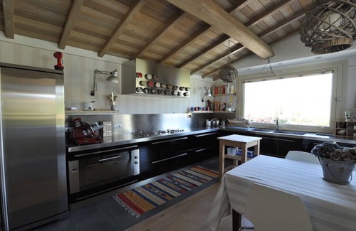 Larciano House | House in modern style with swimming-pool