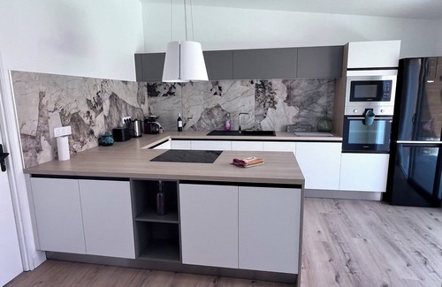 Narbonne House | House in Narbonne, ideal for Les Grands Buffets, with swimming pool and air-conditioning