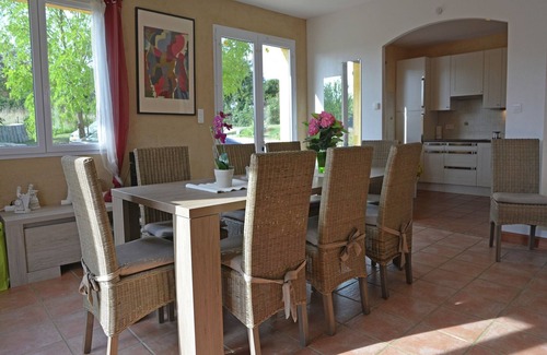 Piquecos Villa | House in Piquecos with Private Pool & Garden