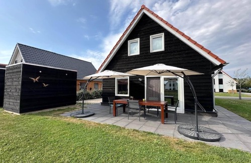 Scherpenisse House | House in Scherpenisse near Oosterschelde