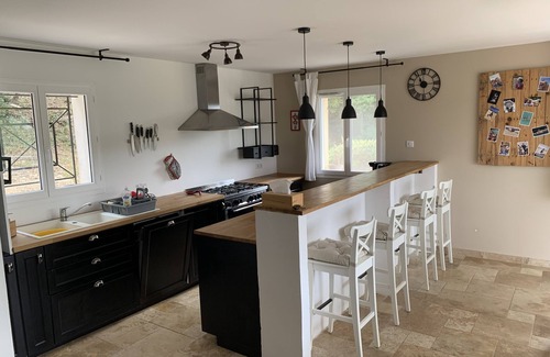 Flassans-sur-Issole House | House in the Var hills