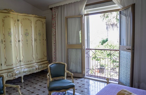 Modolo House | House in the Grapevine - Gabriel