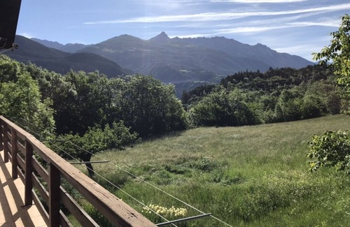 Champcella House | House in the mountains