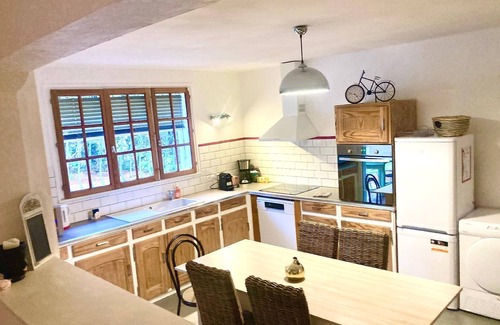 Trebes House | House in Trèbes with Large Garden