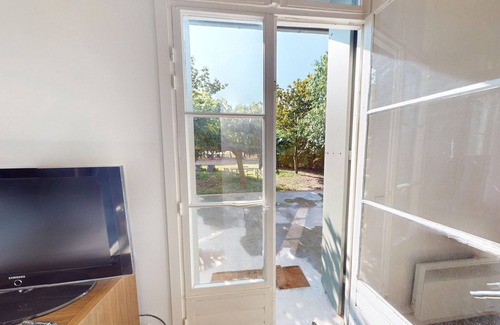 Vic-la-Gardiole House | House in Vic-la-Gardiole, 2 pers, Terrace, Close to Beach
