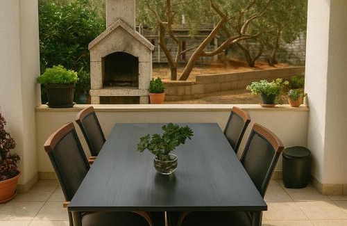 Cove Donja Krusica (Donje selo) House | House Natale