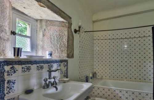 Ascain Cottage | House near center of village near beach and mountain