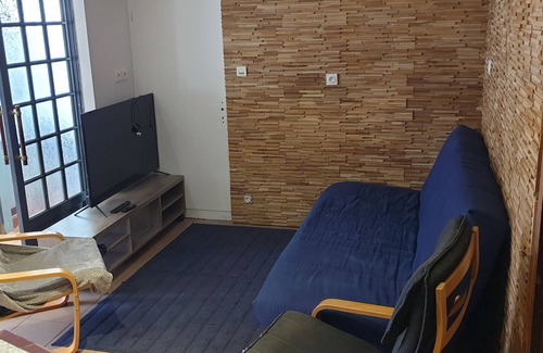 Hopital-Camfrout House | House near sea in former Restaurant Bar with spa access