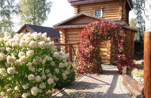 Pereslavl-Zalesskiy House | House near the lake