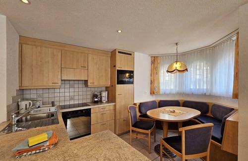 Saas-Fee Apartment | House Nicoletta, 4-room flat on the 3rd floor in a prime location on the main road and slopes