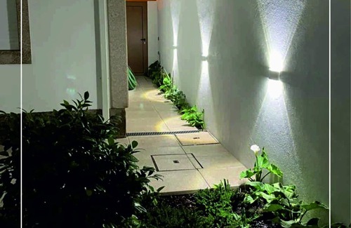 Monserrate Apartment | House of Camellias