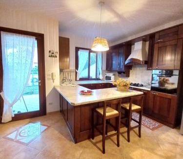Brindisi Villa | House of poppies