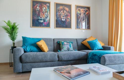 Zona XXXII Acilia Nord Apartment | House Of The Dragon