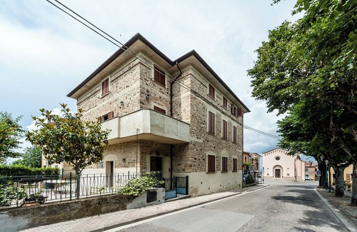 Casciana Terme Lari Apartment | HOUSE OF THE HILL 2