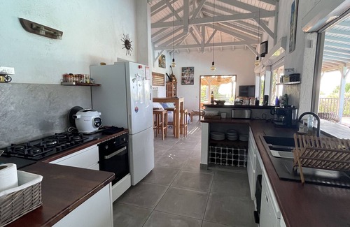 Le Moule House | HOUSE ON THE SEASIDE