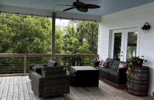 Biloxi House | House on the Water in Biloxi Mississippi.