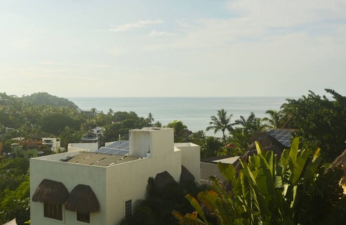 Sayulita House | House on Tranquil "Gringo Hill"- Casa Paraiso del Pacifico - Central Sayulita