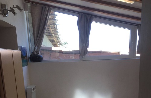 7th Arrondissement Villa | House T4 furnished with Terrace, Garden + Jacuzzi in summer