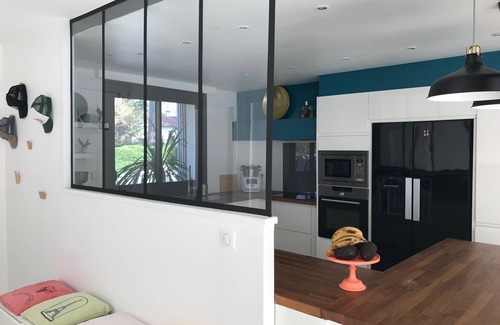 Anglet House | House the Horsemen