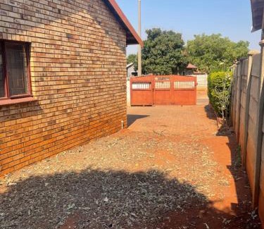 Rustenburg House | House to rent at Geelhout Park ext9 Rustenburg