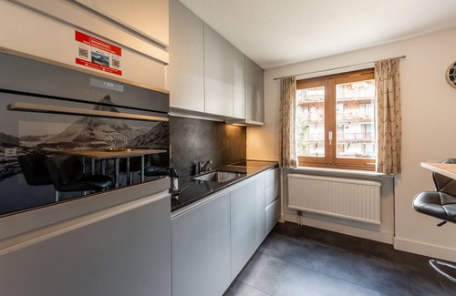 Zermatt House | House Venus Premium Silver, 5p, centre
