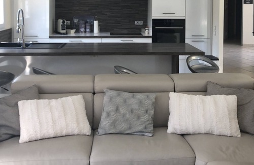 Trets House | House / Villa - Trets