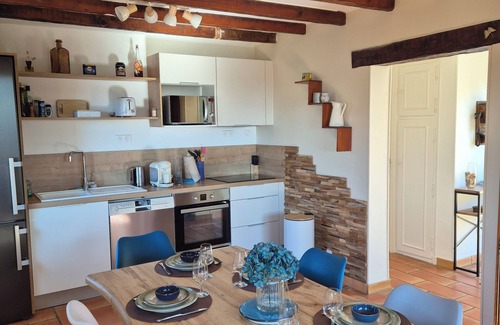 Rayol-Canadel-sur-Mer House | House with sea view for 4/6 people, 10 minutes walk from the beach