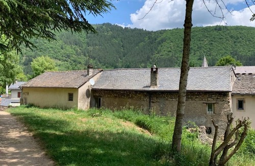 Florac House | House with castle view