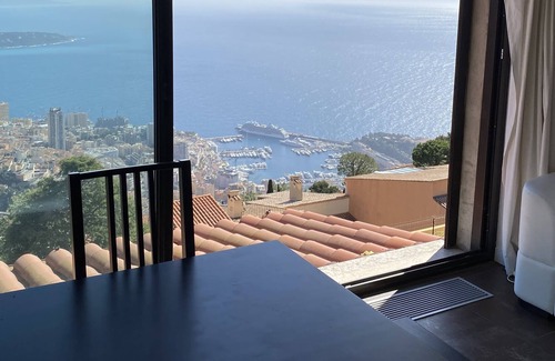 La Turbie House | House with exceptional view of the sea and Monaco
